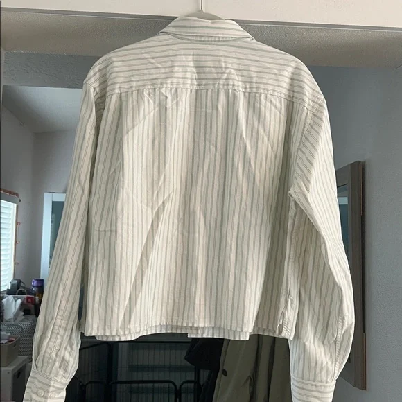 Uniqlo x JW Anderson shirt - Picture 2 of 4